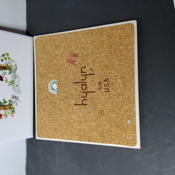 Bundle of two, VTG Hyalyn Tiles/Thivets. - Picture 3 of 8